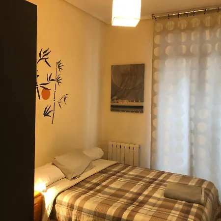 4 Bedrooms Flat In The City Center *